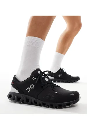 On Running ON - Cloud X 3 - Sorte træningssneakers