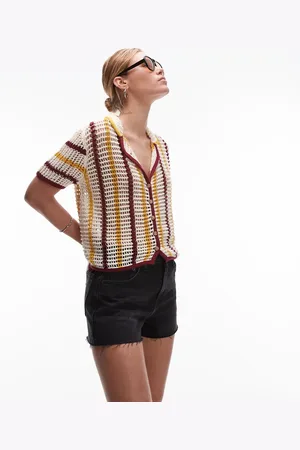 Topshop Mom-shorts med A-form i forvasket sort denim