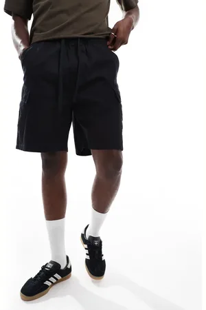 Pull&Bear Sorte pull on-shorts i cargostil