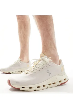 On Running ON - Cloudnova Form All Day - Sandfarvede sneakers-Neutral