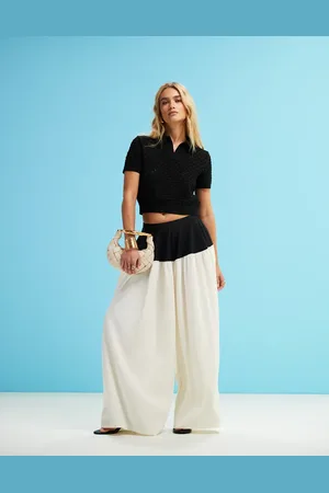 ASOS Sorte og hvide samt skræddersyede bukser i oversize med paneler i kontrastfarve og forskellig stof