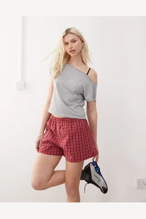 Weekday Røde shorts med tern