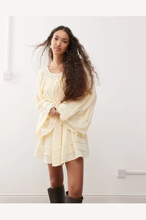 Miss Selfridge Kærnemælksfarvet smock-minikjole med voluminøse ærmer-Neutral