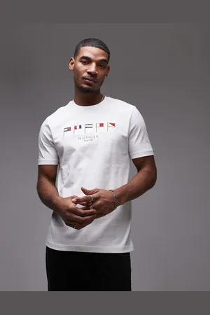 Tommy Hilfiger T-shirt med flerfarvet flaglogo