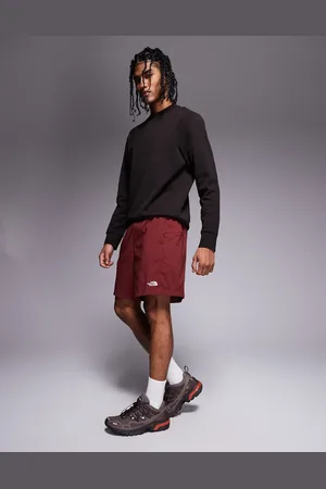 The North Face Class V Pathfinder - Bordeauxrøde shorts med bælte og logo