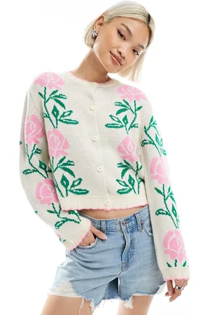 Miss Selfridge Cremehvid strikket cardigan med tæppesyninger og lyserødt blomstermønster
