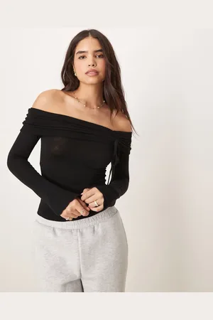 Gina Tricot Offshoulder-top med rynkede paneler og lange trompetærmer
