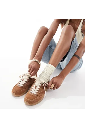 Stradivarius Brune løbesneakers i ruskind