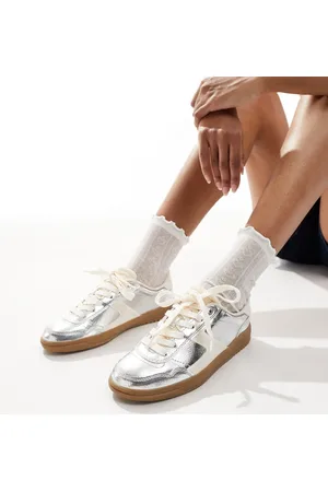 Stradivarius Sølvfarvede sneakers med gummisål