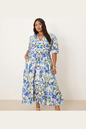 HOPE & IVY Hvid og blå smock-midikjole med V-hals, pufærmer og print