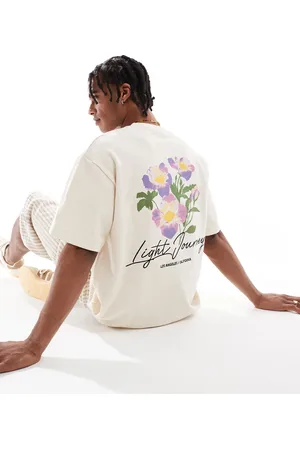 Pull&Bear T-shirt med blomstergrafik på ryggen