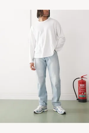 Weekday Space - Lyseblå jeans med lige ben i afslappet pasform