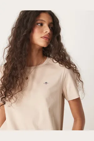 GANT Sandfarvet t-shirt med skjoldlogo i Regular Fit-Neutral