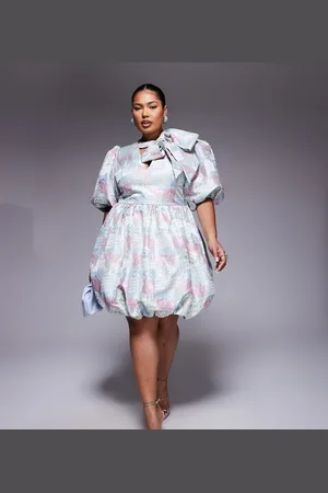 ASOS Curve - Minikjole med pufærmer, sløjfedetalje og patchwork-print i jacquard