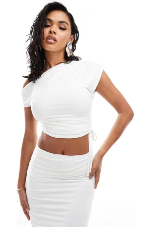 Kaiia Rå tætsiddende offshoulder-top med rynker og løbesnor i dobbeltlag - Del af sæt - Kun hos ASOS