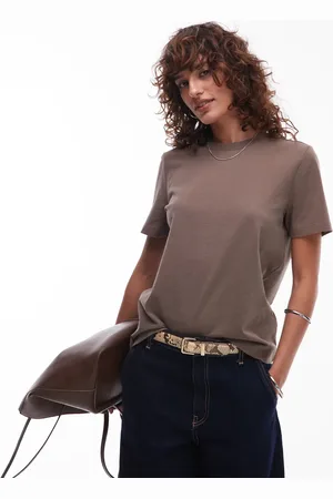 MANGO T-shirt med rund hals og blød finish