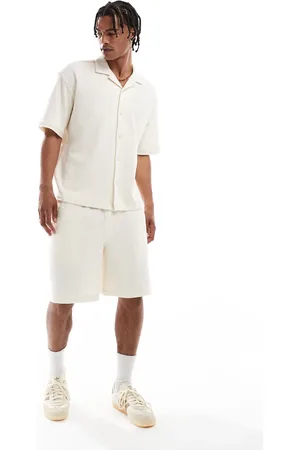 Pull&Bear Ecrufarvet shorts med tekstur i frotté - Del af sæt-Hvid
