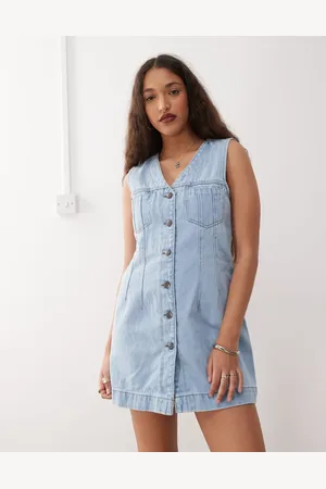 Noisy May Minikjole med habitvestedesign i denim i lyseblå vask