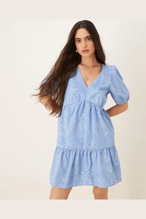 JDY Minikjole med sænket talje og broderier