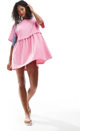 Miss Selfridge Pink lagdelt smock-kjole med korte ærmer-Ingen farve