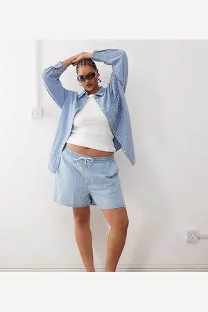 Noisy May Lyseblå og stribede pull on-shorts i denim - Del af sæt