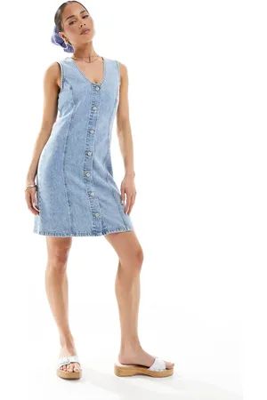 JJXX Lyseblå denimkjole med dyb og rund hals