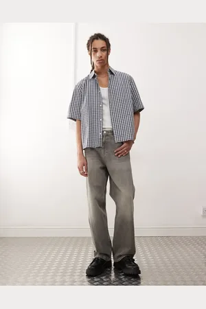 Weekday Galaxy - Grå og forvaskede jeans med lige ben i baggy fit