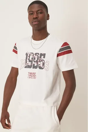 ASOS T-shirt med paneler og sportsgrafik i firkantet pasform