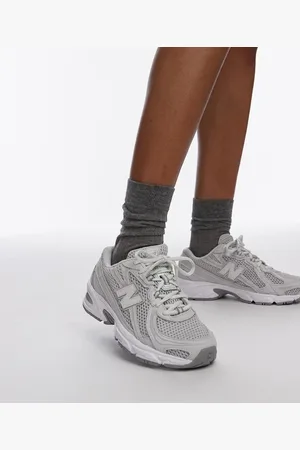 New Balance 740 - Sneakers i grå