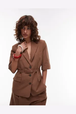 MANGO Skræddersyet og blazer i hørblanding med korte ærmer og bælte - Del af sæt