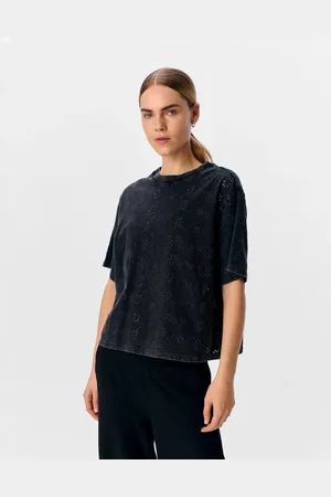 Object T-shirt