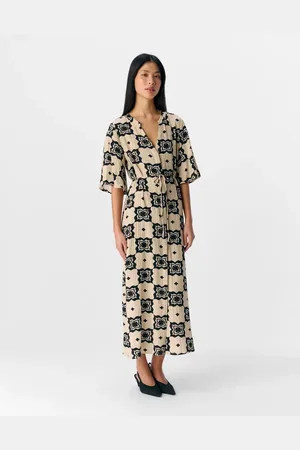 Object Sandfarvet midikjole med print-Hvid