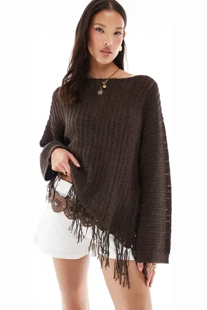 ASOS Chokoladebrun hæklet strikket trøje med frynser og oneshoulder-snit