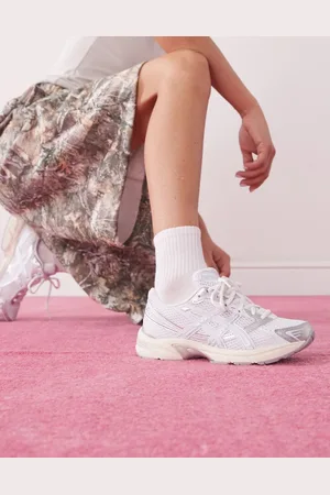 Asics Gel-1130 - Hvide sneakers med falmet blåt design