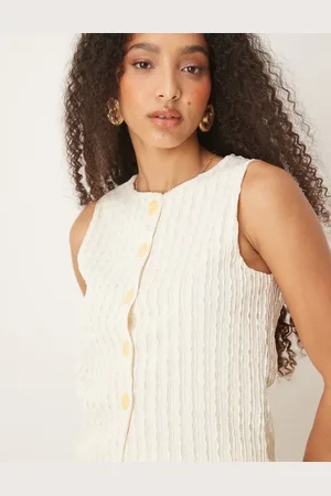 ASOS Semi-gennemsigtig cremehvid habitvest-top med tekstur - Del af sæt-Neutral