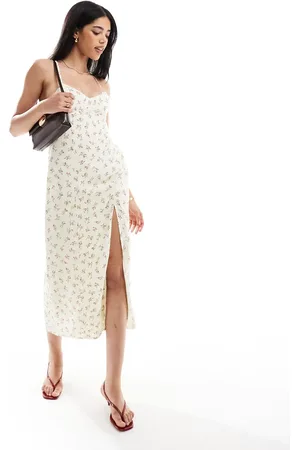 Bershka Smørgul slip-midaxikjole med krydsryg og blomstermønster
