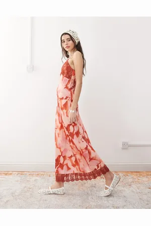 Reclaimed Slip-maxikjole med cami-stropper og rødt blomstermønster-Multifarvet