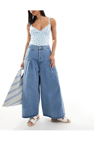 ASOS Cropped jeans med brede ben og lommer i lys vask-Blå