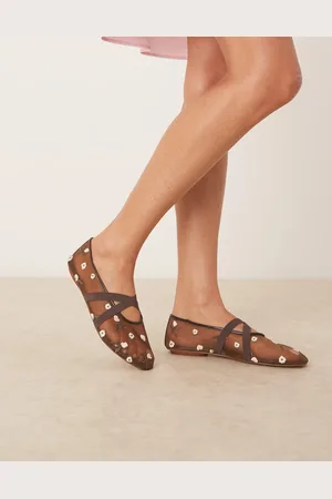 MANGO Brune ballerinaer i mesh med blomsterbroderinger
