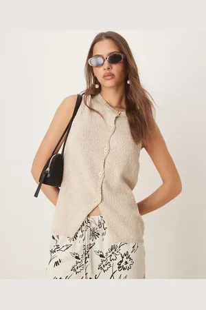 ASOS Beige strikvest med tekstur og longline snit samt rund hals-Neutral