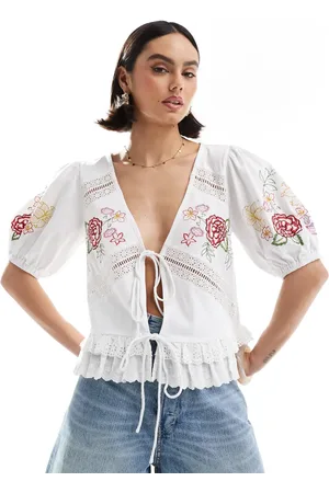 ASOS Top med bindebånd foran og blomsterbroderi