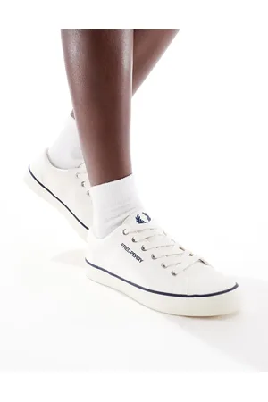 Fred Perry Hvide sneakers i kanvas