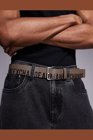 Armani Exchange Kakifarvet læderbælte med logoprint-Grøn