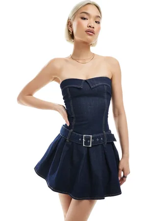 Bershka Minikjole med bandeau-snit i denim i mørk vask