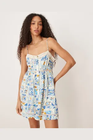 ASOS Cami-minikjole med gennemgående knapper og blåt i broderie anglaise-Multifarvet