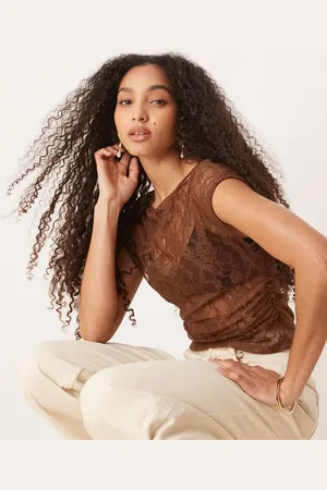 ASOS Offshoulder-top med rynker i siderne i gennemsigtigt blondestof
