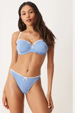 ASOS Imogen - bikinitrusser med høj talje med hvid flæsekant og høj benskæring