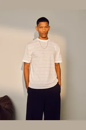 Topman Råhvid T-shirt i regular fit med striber og nistret tekstur