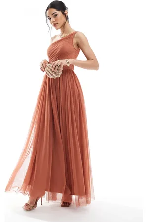Lace & Beads Brudepiger - Terrakottafarvet maxikjole med oneshoulder-snit-Brun