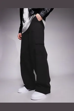 ASOS Super-baggy og sorte cargobukser